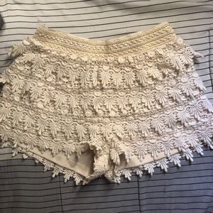 Forever 21 white floral short/skirt